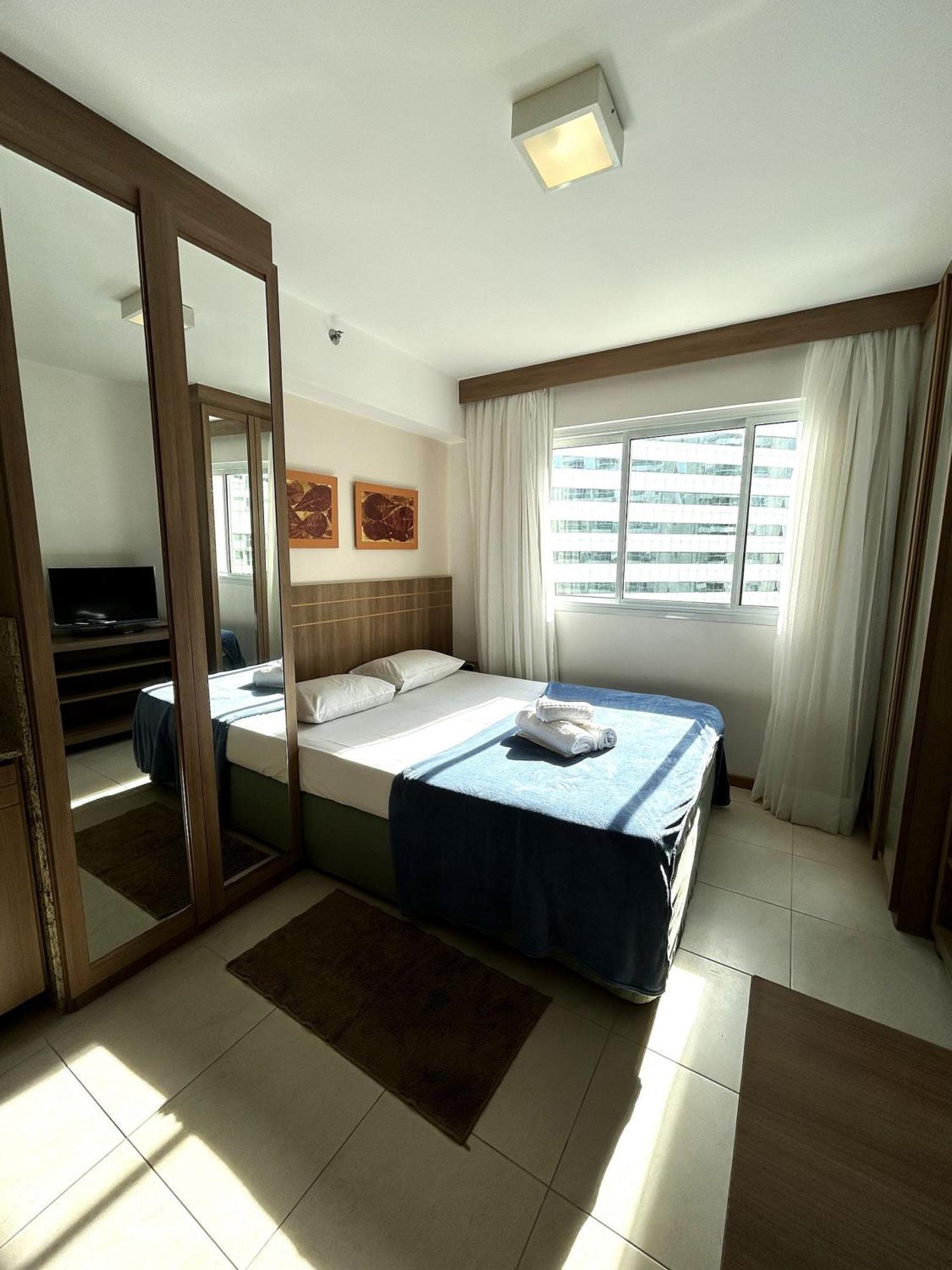 Sm1214 Flat Com Excelente Localizacao Em Regiao Central Brasilia Bagian luar foto